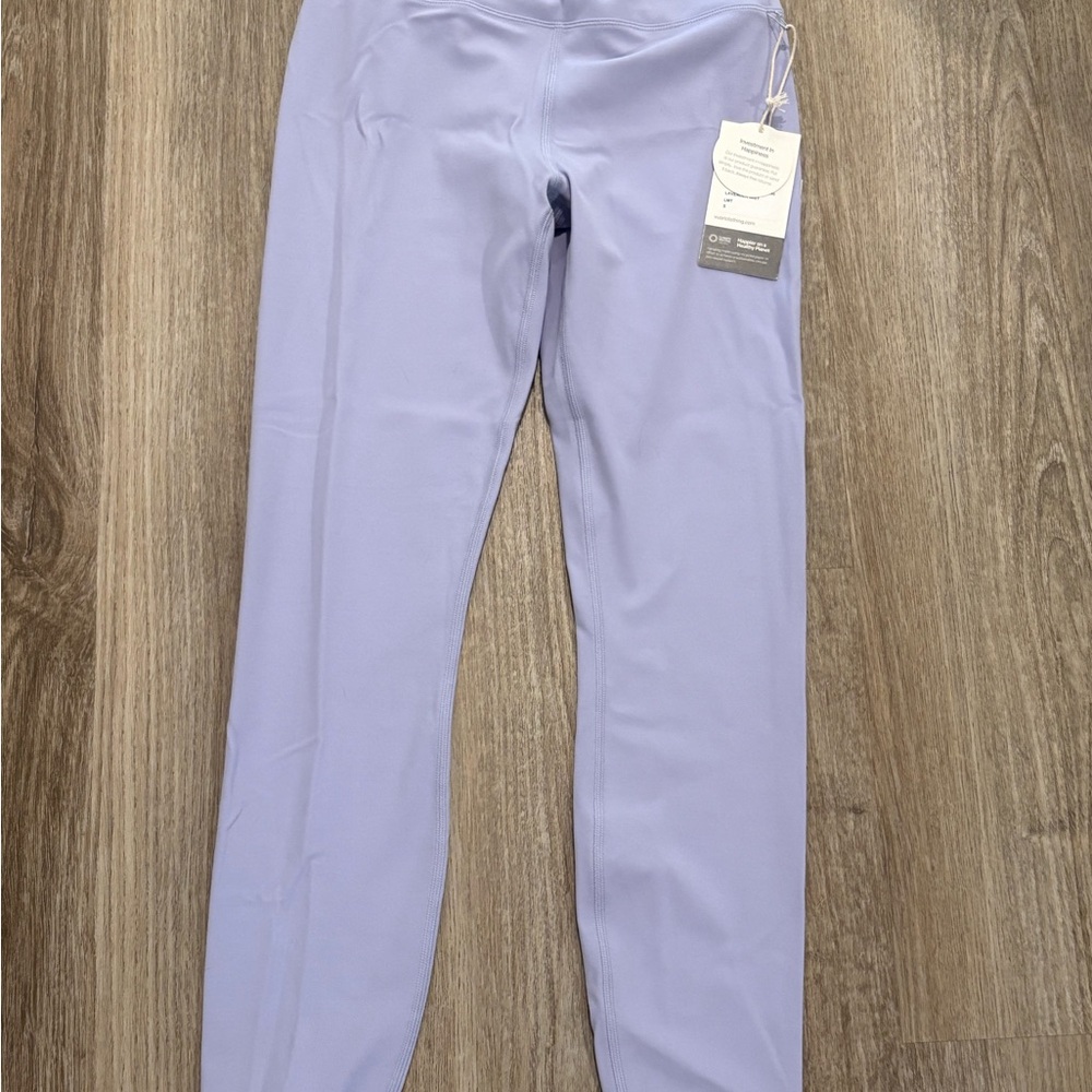 Vuori All the feels leggings 
 Lavender Mist